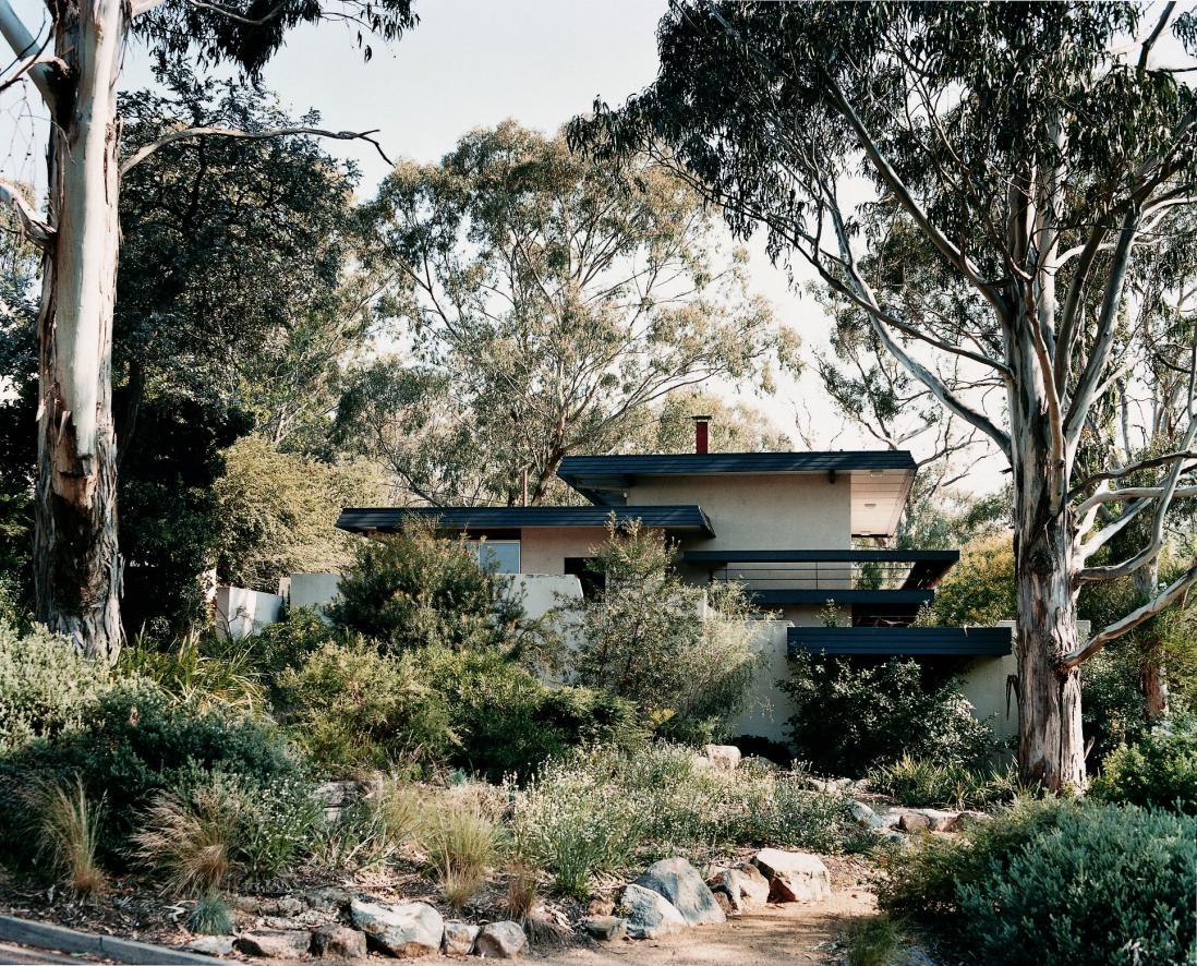 Exterior of the Dingle House in ACT designed by Enrico Taglietti in 1965. Shot by Michael Wee.