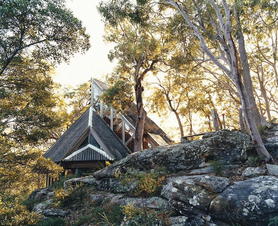 The Lobster Bay House in NSW. Designed by Ian McKay, shot by Michael Wee. 