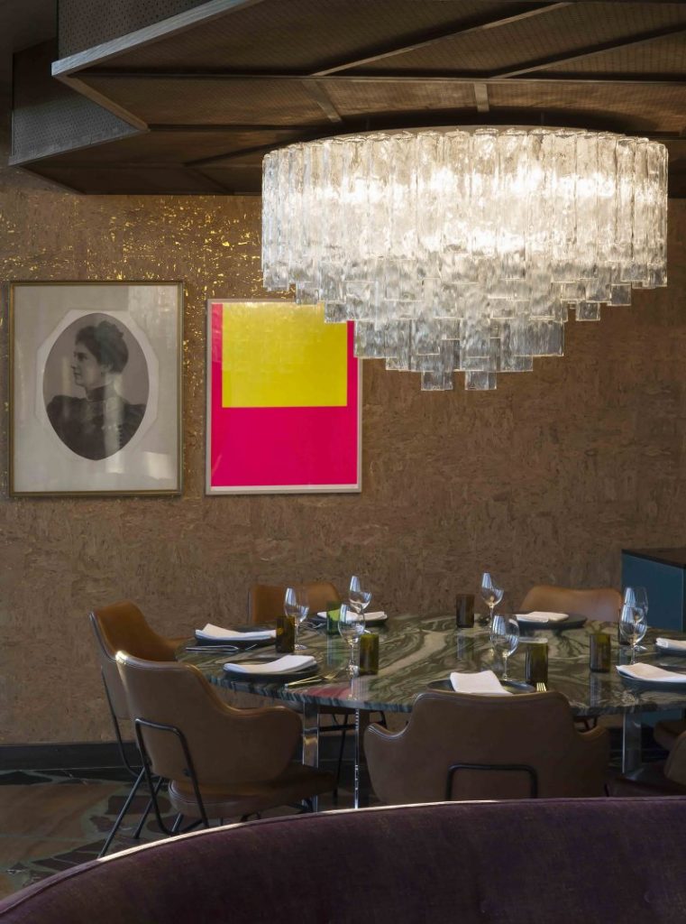 Hotel Hotel Strings in the Salon Summer