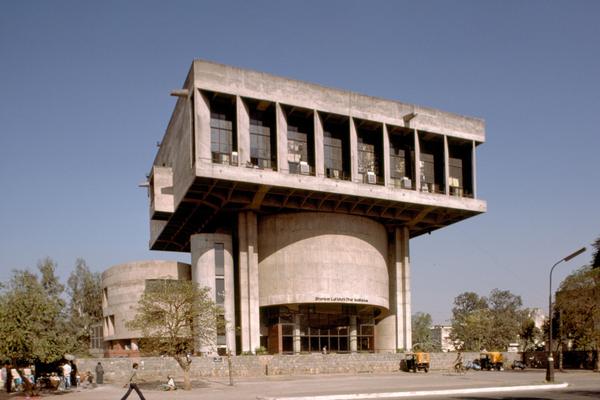 Sri Ram Centre for Art and Culture, New Delhi (Shiv Nath Prasad and Mahendra Raj, 1972)
