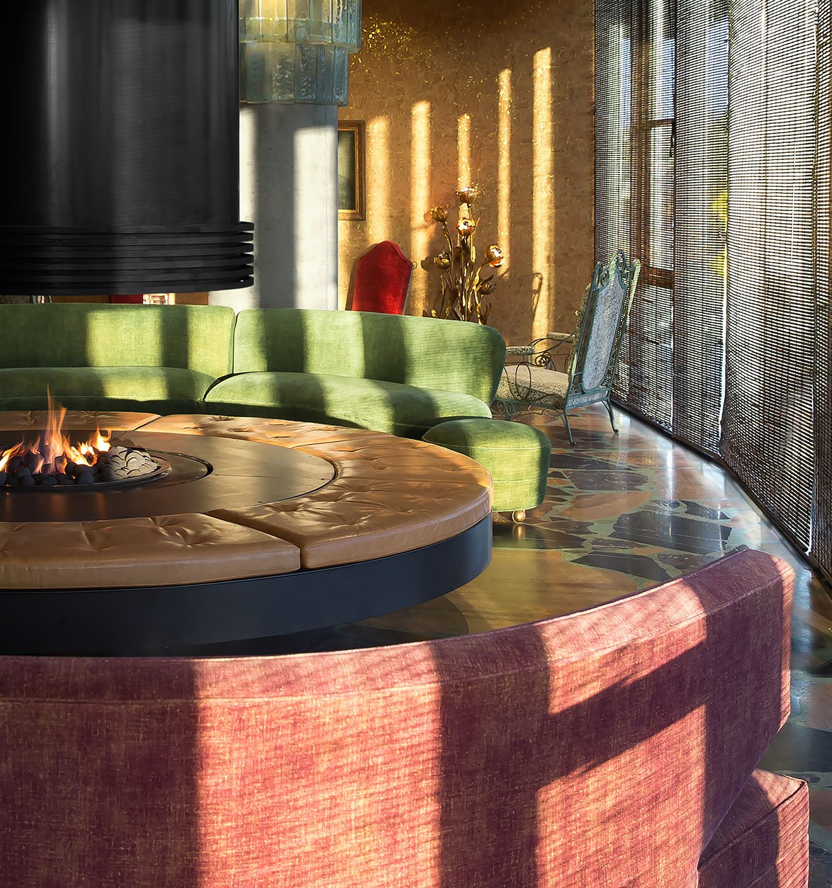 THE IN-THE-ROUND FIREPLACE